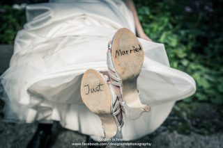#wedding #hochzeit #brautpaar #summer2017 #cologne #bornheim #shooting #hochzeitsfotograf #weddingphotographer #justmarried #köln #stoppelfeld #burgpark #bräutigam #braut #bride #couple #brautpaarshooting #sommer2017